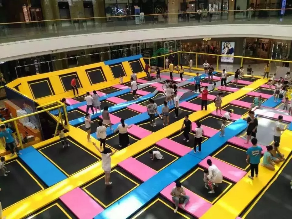 Indoor Playground - Park Obstacle Equipment Trampoline