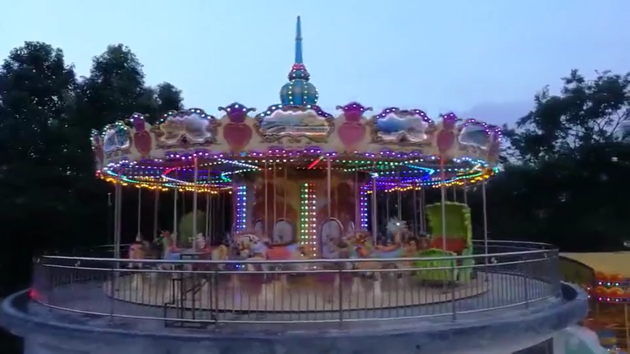 Amusement Park Rides - Carousel Horse Ride