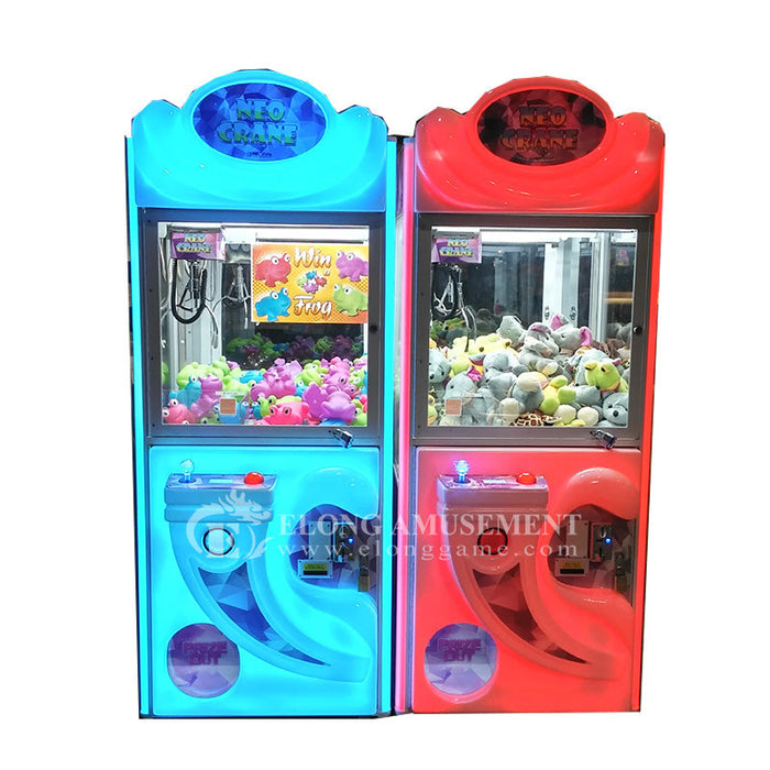 Claw Machine - 31 inches wooden box claw machine