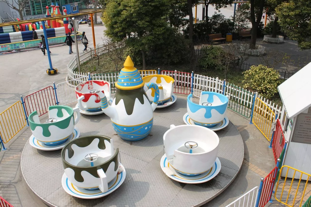 Amusement Park Rides - Coffee Cup