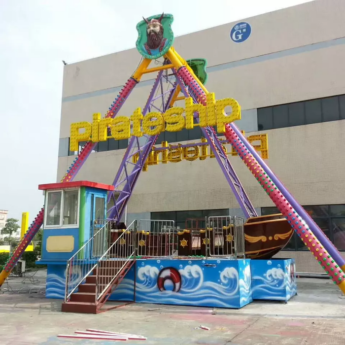 Amusement Park Rides - Fairground Outdoor Pirate Ship