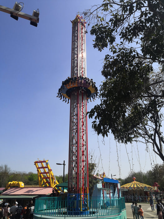 Amusement Park Rides - 23M Rotating Lifting Tower